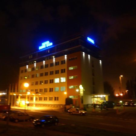 Hotel Jurki Dom Bratysława Zewnętrze zdjęcie