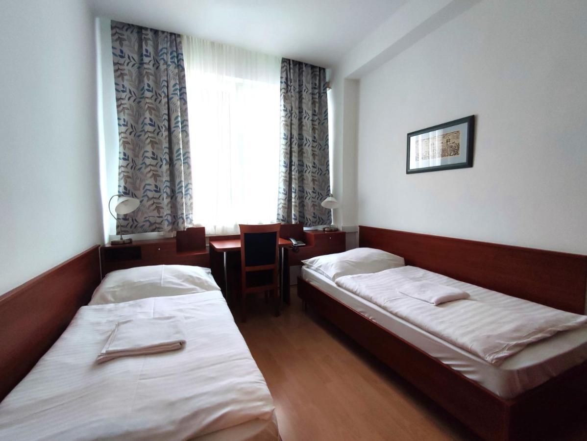 Hotel Jurki Dom Bratysława Zewnętrze zdjęcie