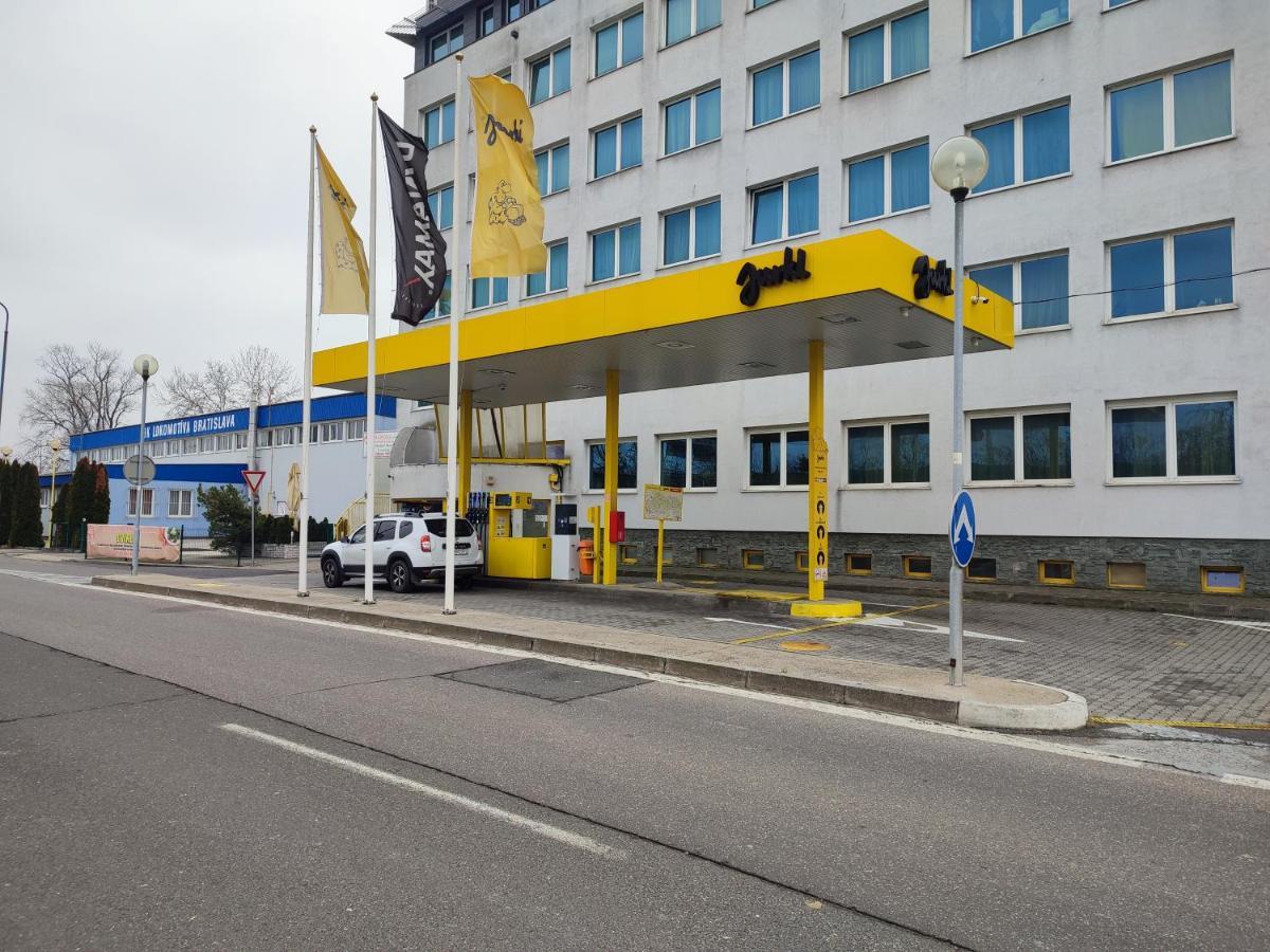 Hotel Jurki Dom Bratysława Zewnętrze zdjęcie